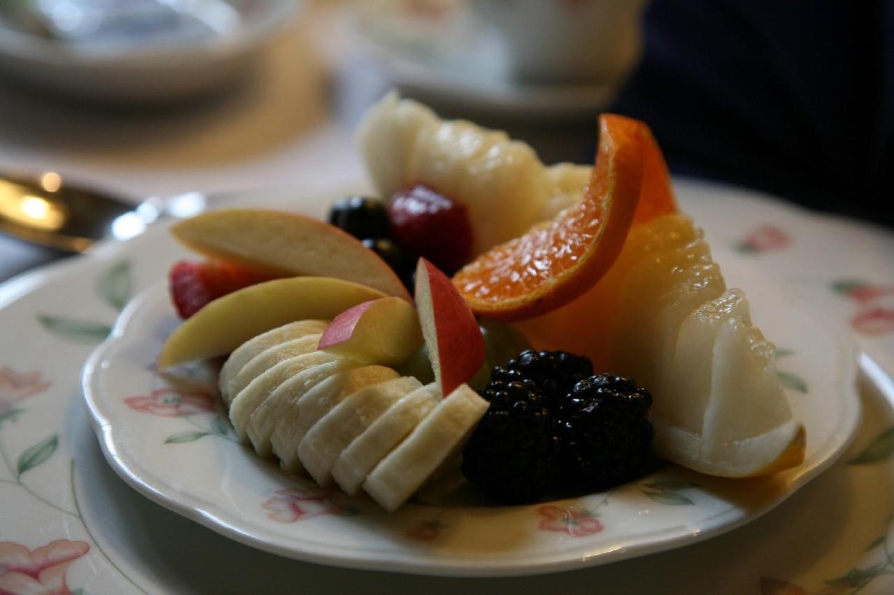 Alexandra Court Bed & Breakfast Harrogate Bagian luar foto